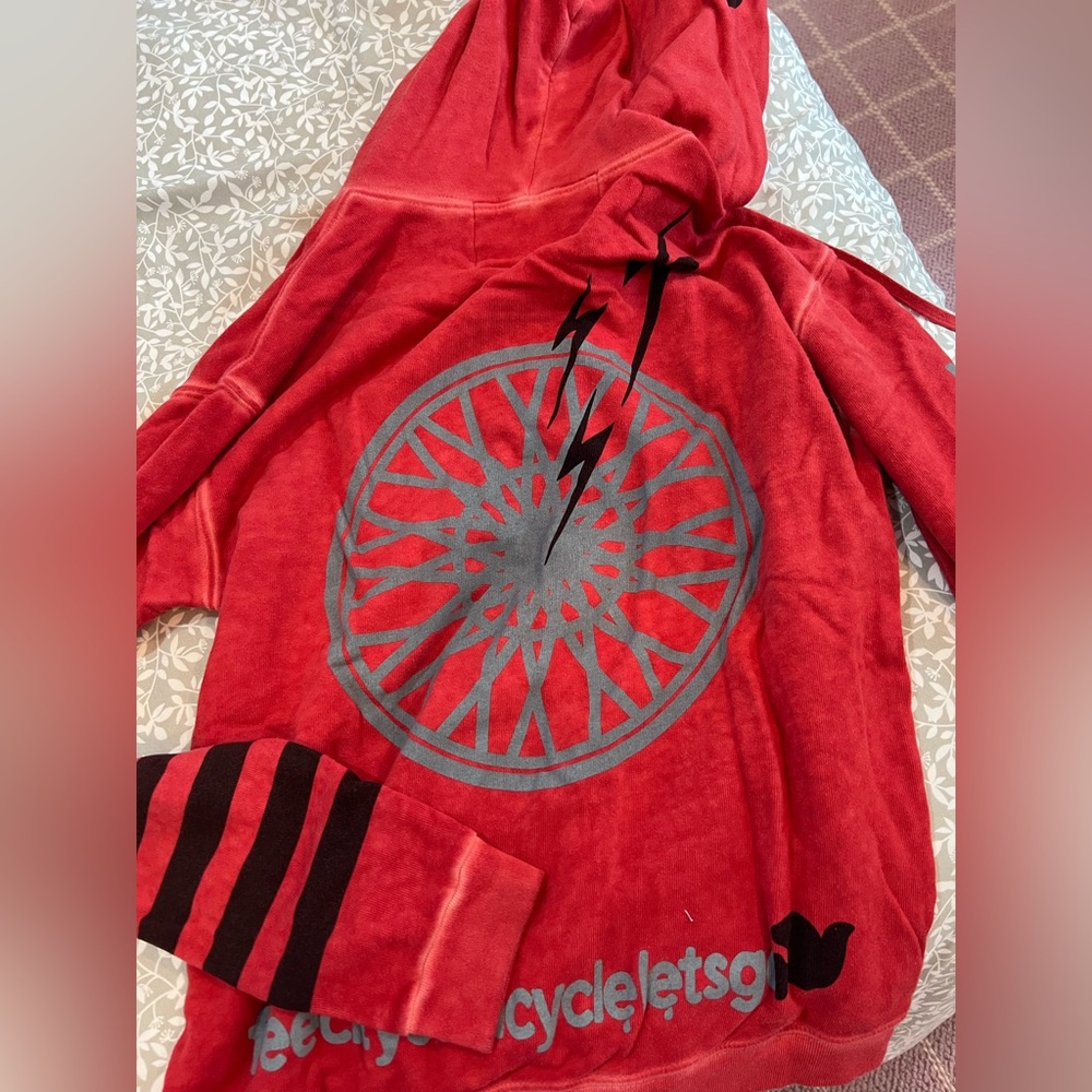 Free city sweatshirt